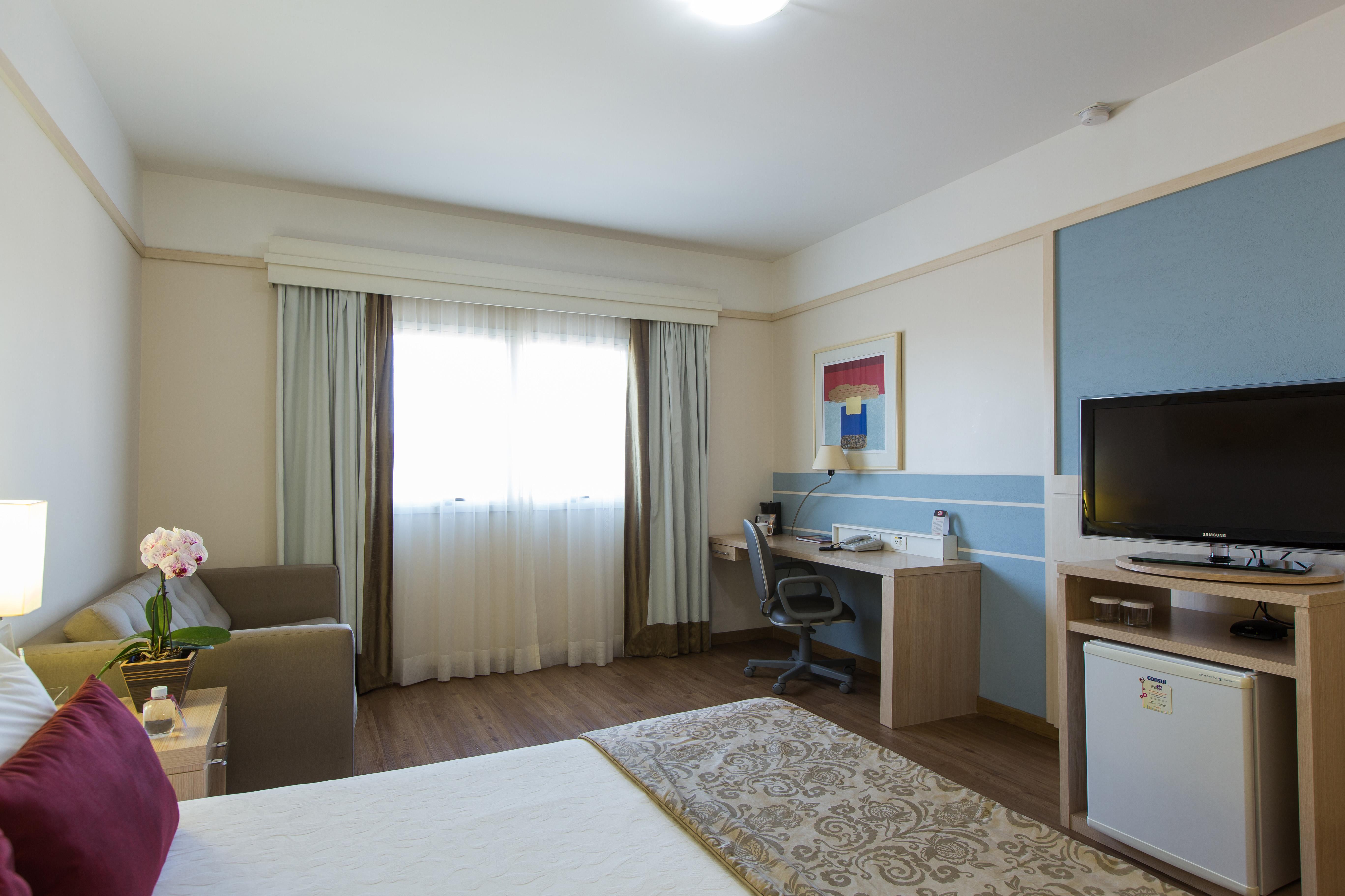 Comfort Suites Londrina Luaran gambar