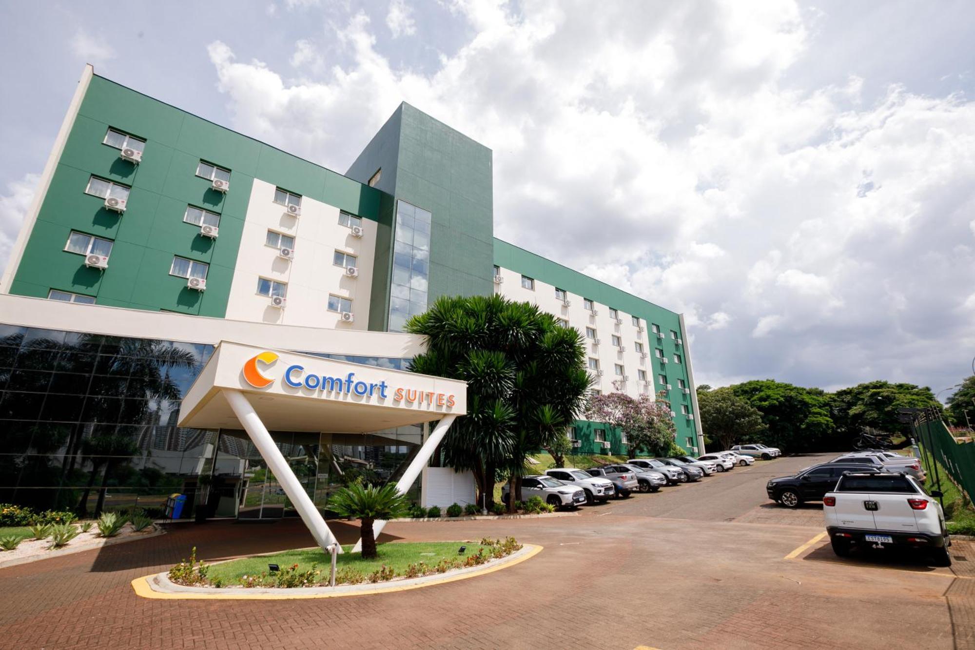 Comfort Suites Londrina Luaran gambar